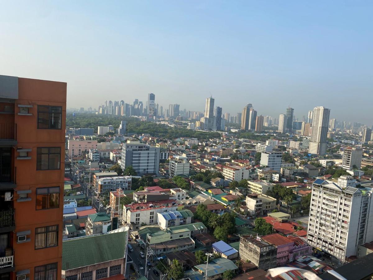 Apartment Penthouse At Porto Towers In Cubao Quezon