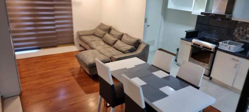 Homestay Adb Avenue Tower Manila