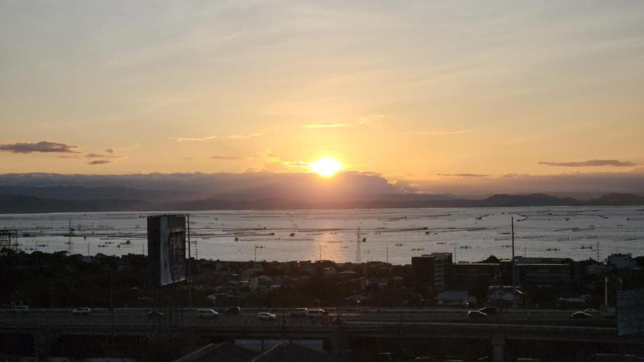 Apartment Bloom Residences 2br *