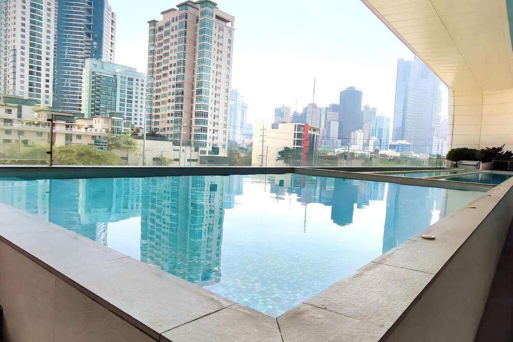 Apartment Aveline Cozy Skyline View Acqua Private Residences Near Rockwell Makati *