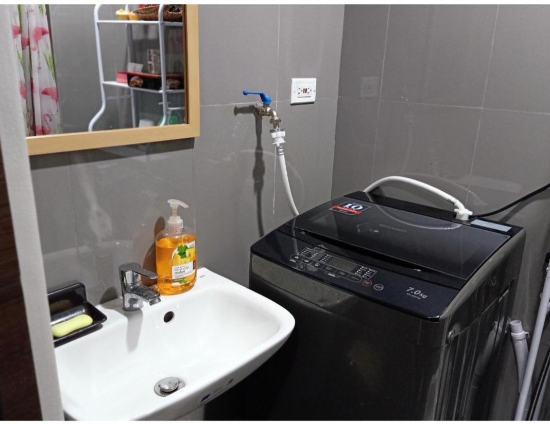 Marivic's Place At Air Residences Makati Manila
