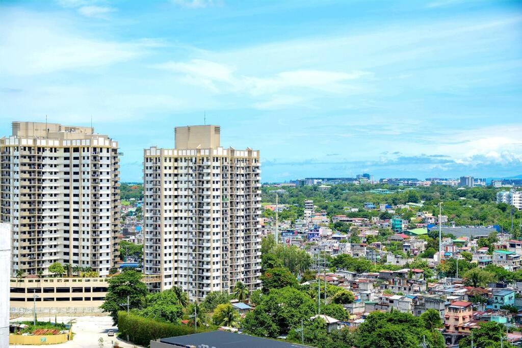 Grace Residences - Pristine Unit Near Bgc, Sm Aura, Market Market, Mckinley Hills, Uptown Mall Apartamento Manila