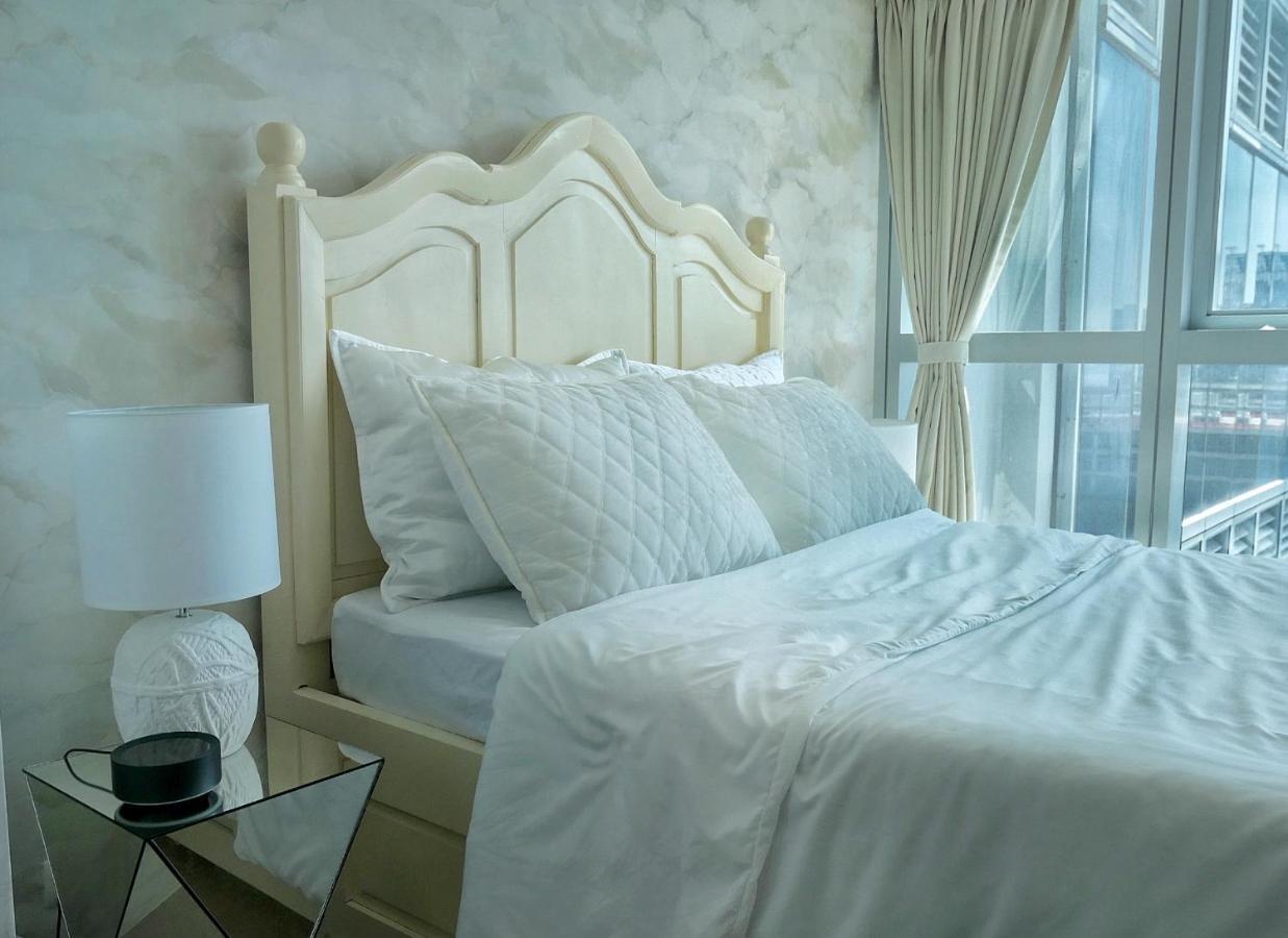 Uptown Bgc Taguig - One Bedroom Manila