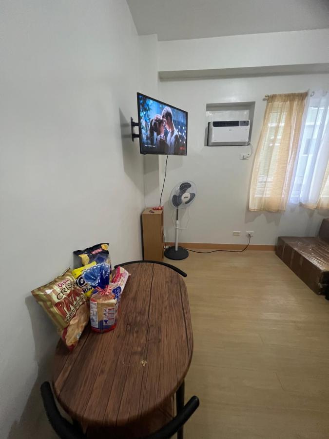 Budget Quezon Apartment *