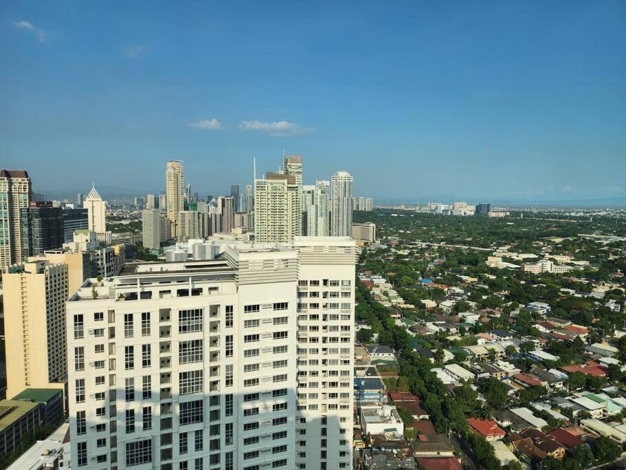 Makati Penthouse With Stunning Skyline View Apartment Manila