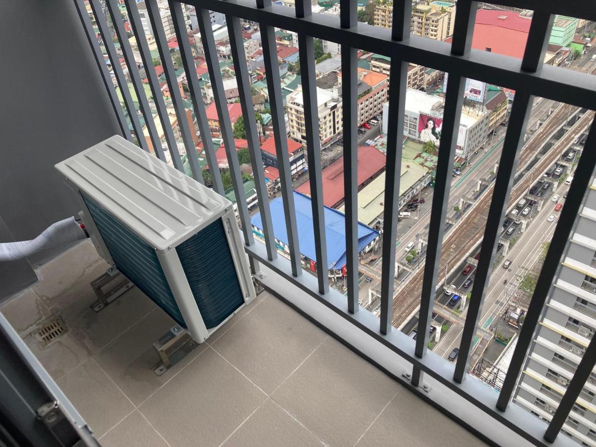 Apartment Penthouse At Fame 41st Floor, Shangrila-megamall *
