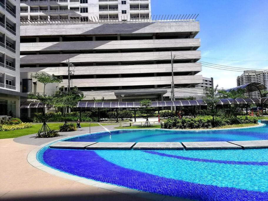 Apartamento Grace Residences - Pristine Unit Near Bgc, Sm Aura, Market Market, Mckinley Hills, Uptown Mall Manila