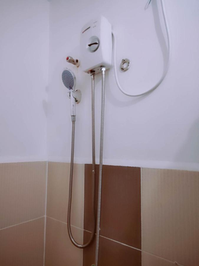 Cozy 1 Bed Unit Wifi In Grace Residences Taguig * Manila