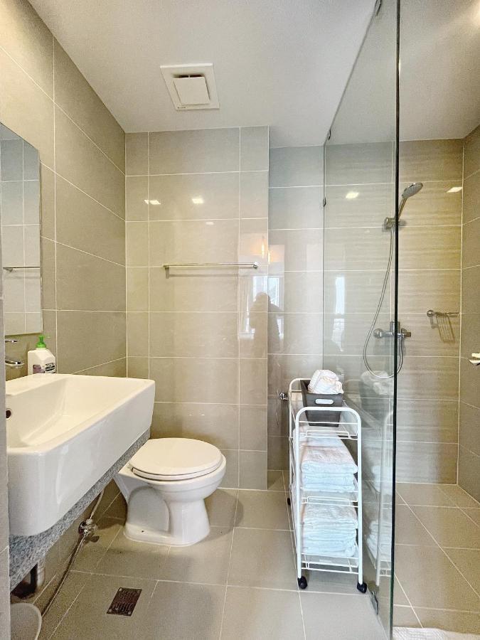 Uptown Bgc Taguig - One Bedroom * Manila