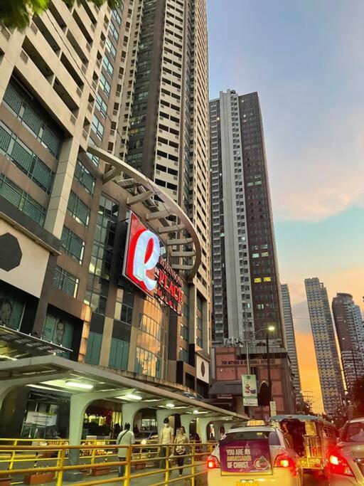 Apartment Condo For Short Stay In Ermita Near Slmec & Us Embassy *