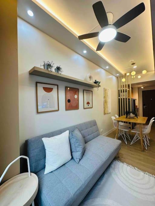 Apartamento Condotel Vibe At Spring Residences Near Airport Manila