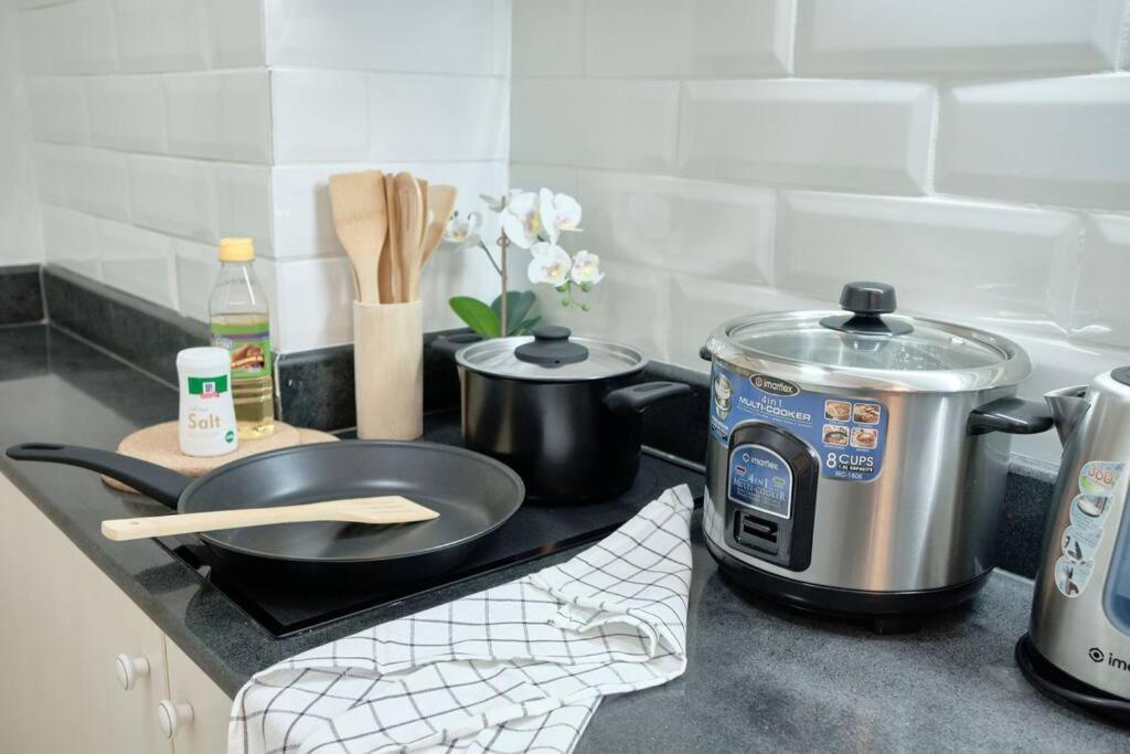 Apartment Sea Residences - Classy Unit Near Mall Of Asia, Arena, Ayala, Ikea, Okada, Smx, Pitx, Airport *