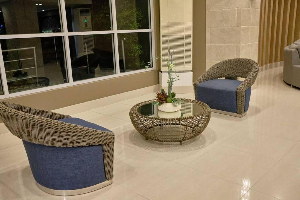 Sea Residences - Classy Unit Near Mall Of Asia, Arena, Ayala, Ikea, Okada, Smx, Pitx, Airport Apartment *