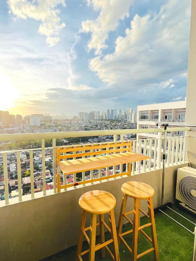 Apartment Sunset View W/ King Bednwi-fi At Grace Res, Taguig Manila