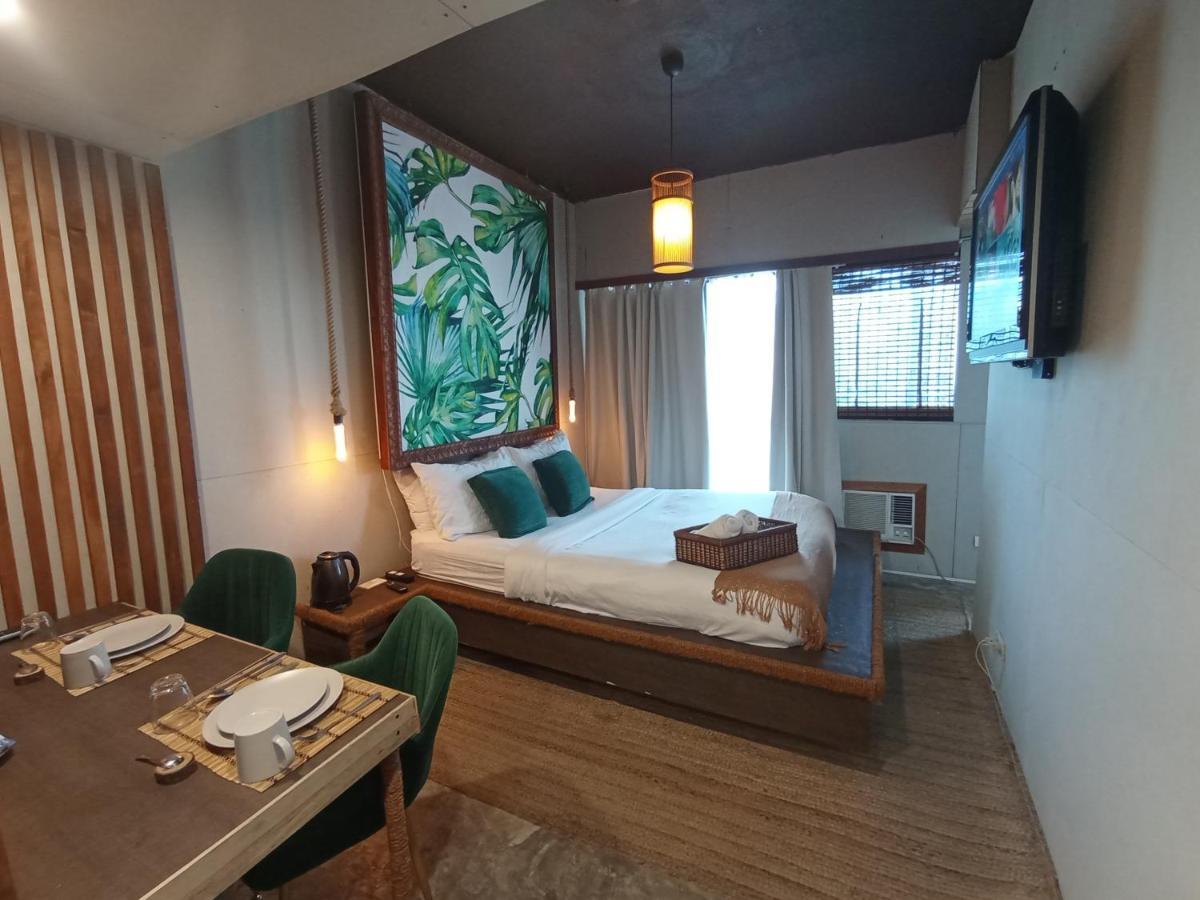 Aparthotel The Staycation - Serviced *