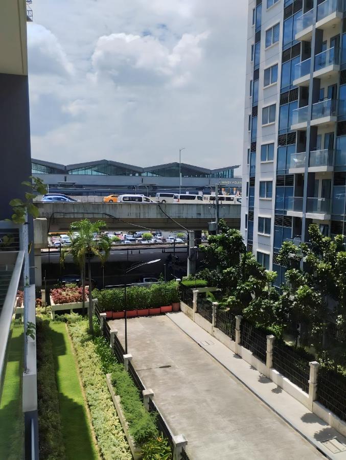 Palm Tree Villas * Manila