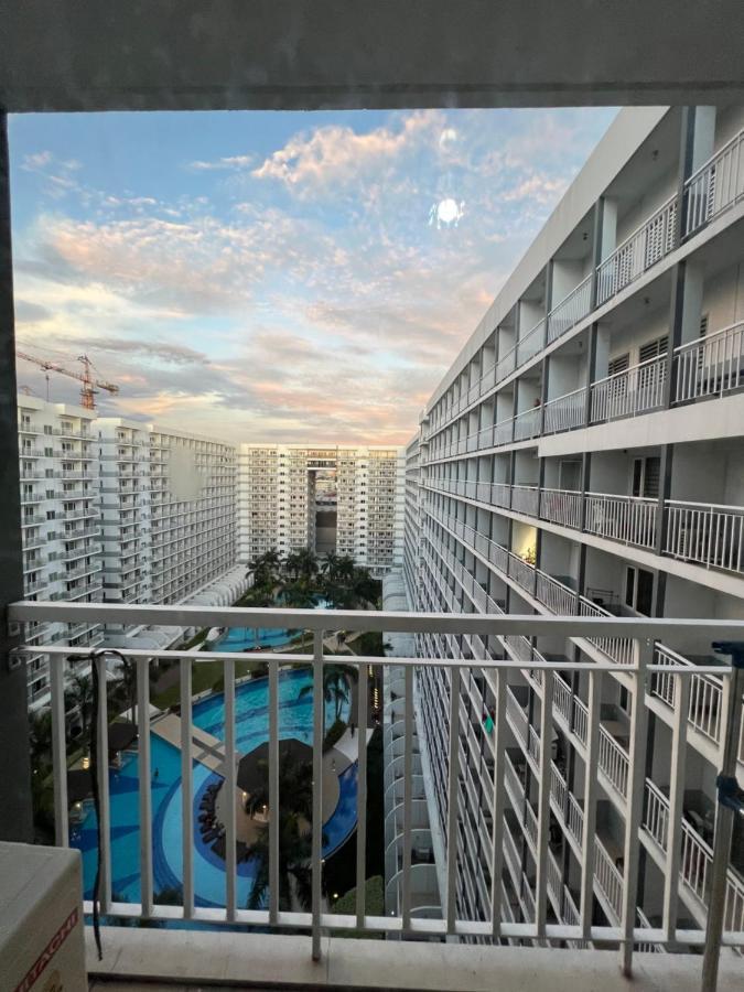 Shell Residences Paul's Place * Manila
