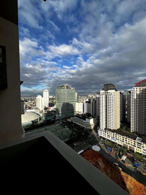 Apartment Large Cubao With 2 Beds Manila