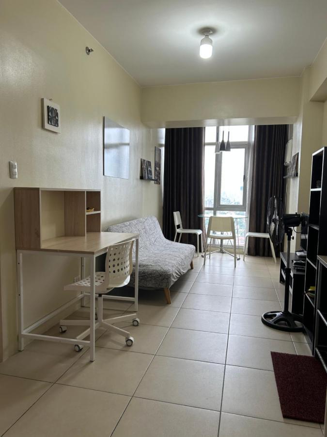 Apartment Fully Furnished 1 Bedroom Unit *