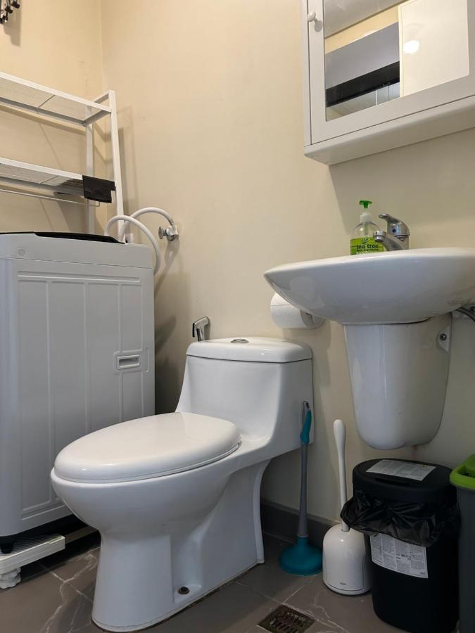 Fully Furnished 1 Bedroom Unit