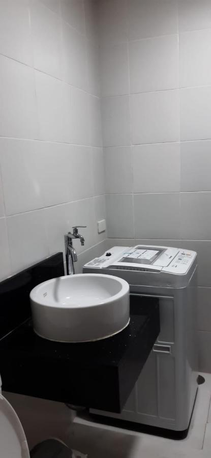 Aparthotel Pioneer Woodlands Manila