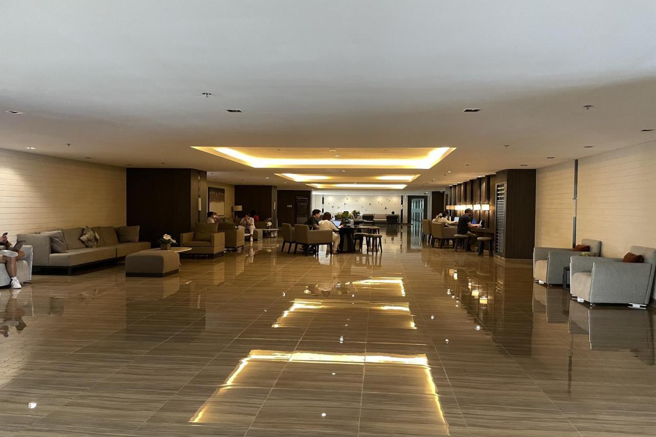 Apartment Luxury Air Residences By Makati