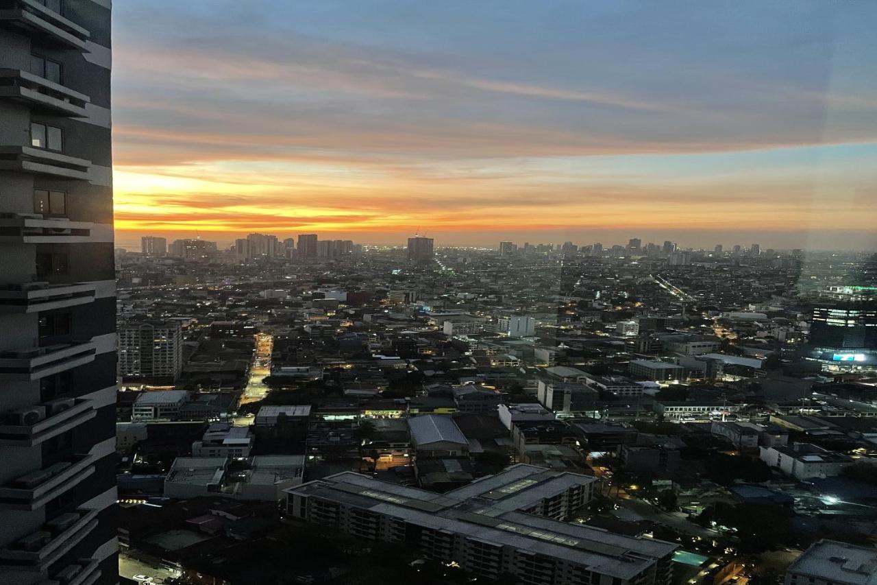Luxury Air Residences By Makati Apartment
