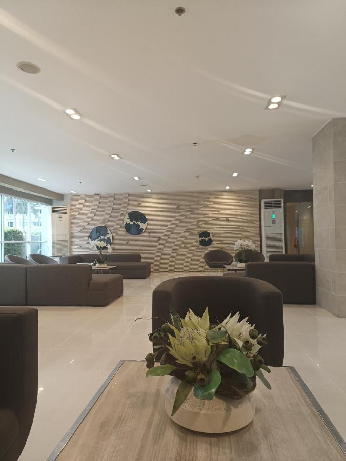 Amigo's Place At Sea Residences * Manila