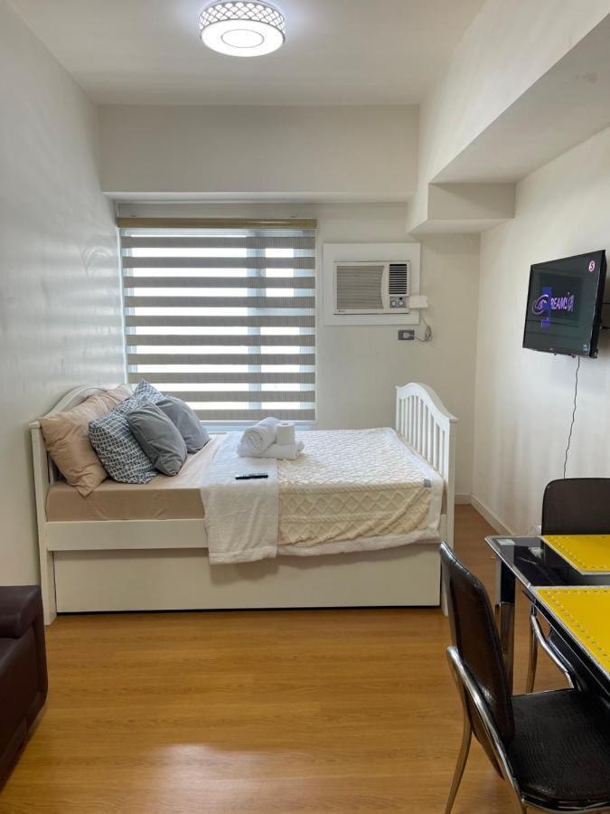 Condo For Short Stay In Ermita Near Slmec & Us Embassy