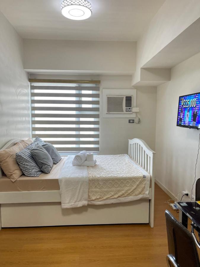 Condo For Short Stay In Ermita Near Slmec & Us Embassy Apartment *