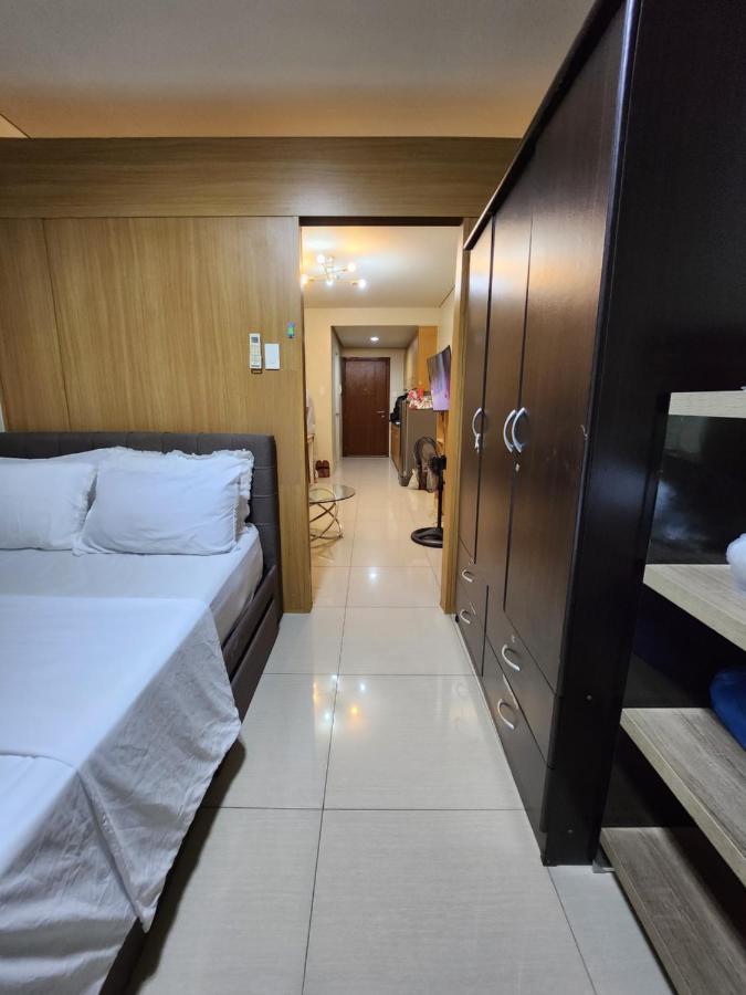 Matet's Place @ Shell Residences Apartment *