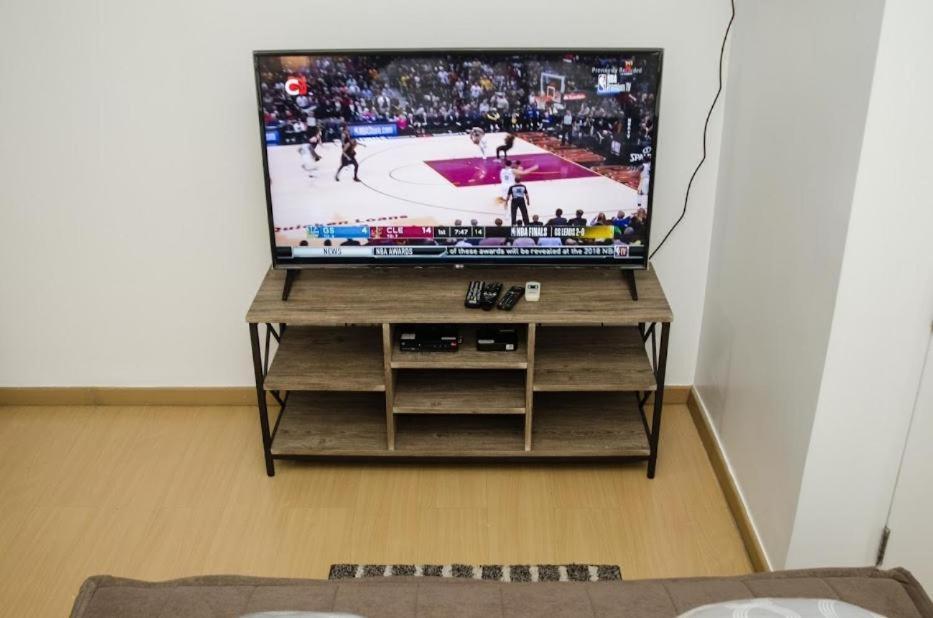 Apartment Prime Avant Bgc Location By Ph Staycation