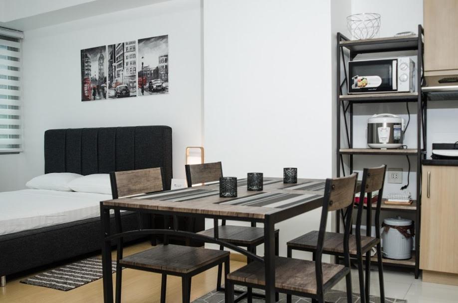 Apartment Prime Avant Bgc Location By Ph Staycation *