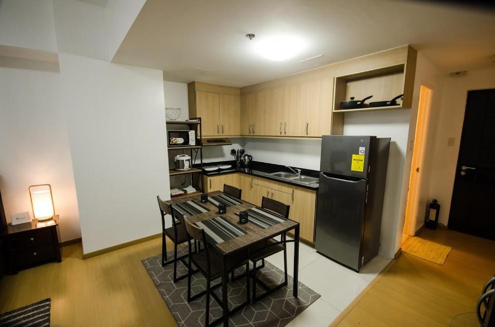 Prime Avant Bgc Location By Ph Staycation * Manila