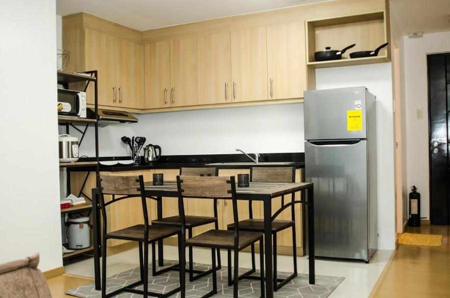 Prime Avant Bgc Location By Ph Staycation * Manila