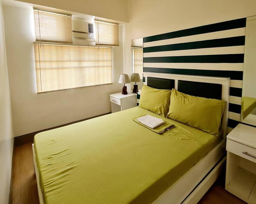 Apartment Modern & Spacious 2br With Netflix & Pool Acess In San Juan Manila