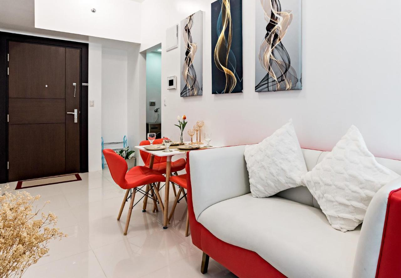 1br In Uptown Bgc *