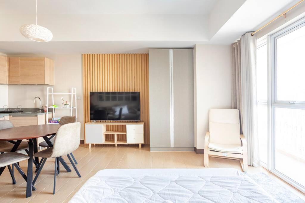 Refined & Homey Luxury *