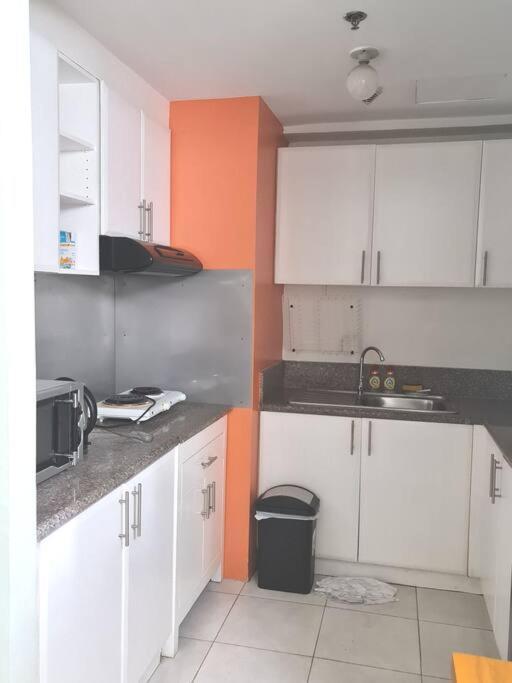 Apartment Modern & Spacious 2br With Netflix & Pool Acess In San Juan Manila