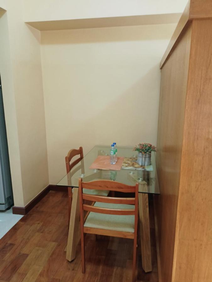 Apartment 20h Staycation Away From Manila