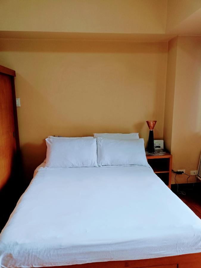 Apartment 20h Staycation Away From