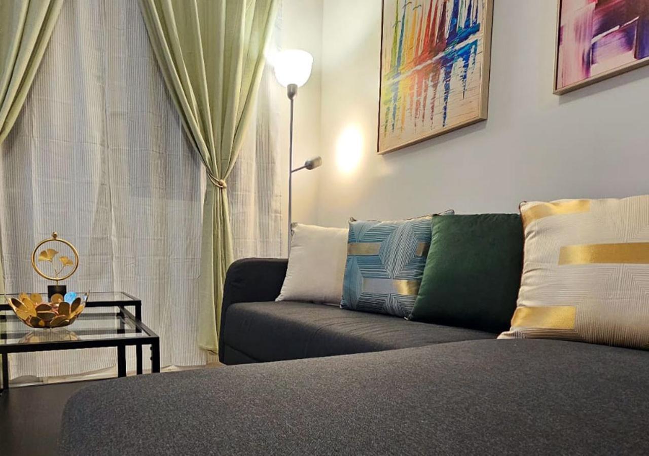 Apartamento Fabulous View Circulo Verde, Qc *