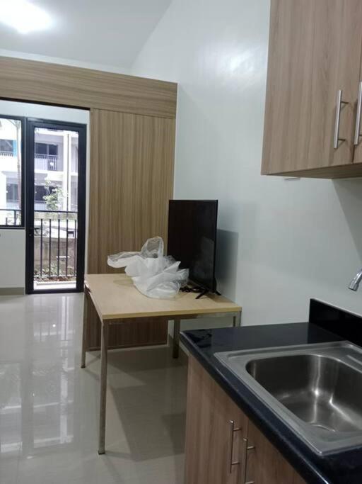 Cozy 1br Shore 2 Wi-fi Netflix Near Moa * Manila