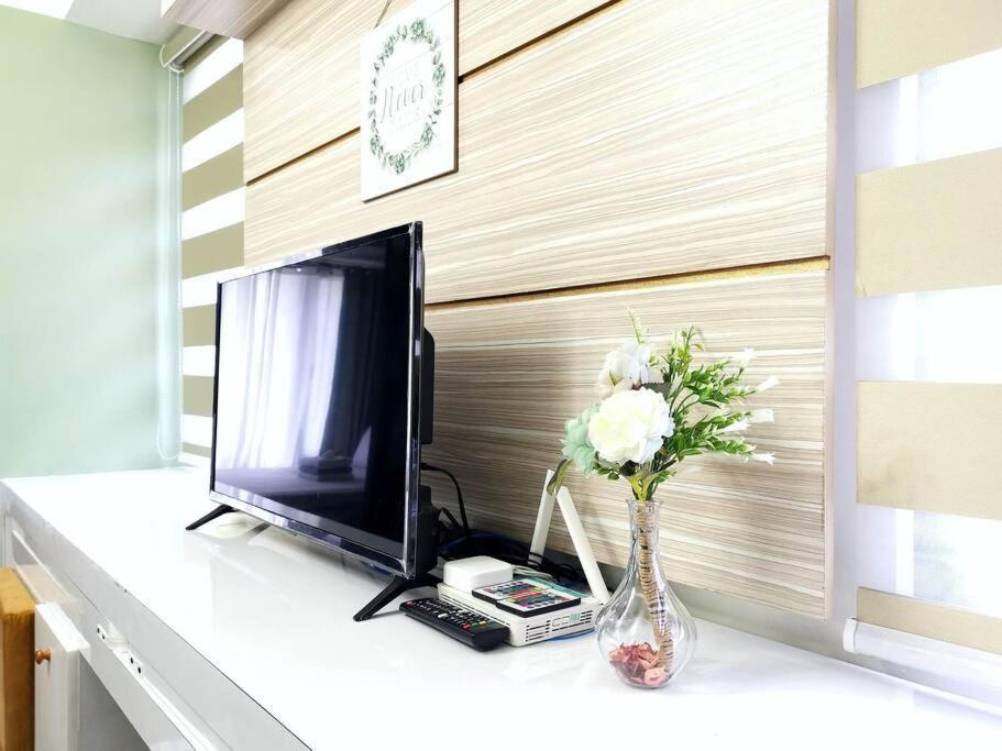 New Cosy 1br Above Air Mall Walk To Ayala/buendia Apartment Manila