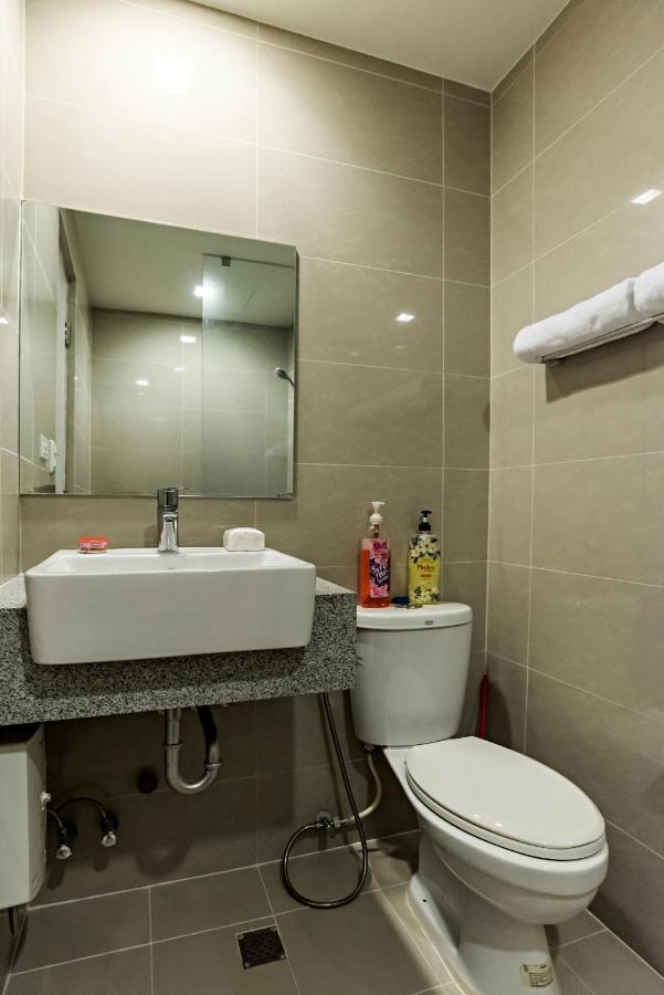 Aparthotel 1br In Uptown Bgc Manila
