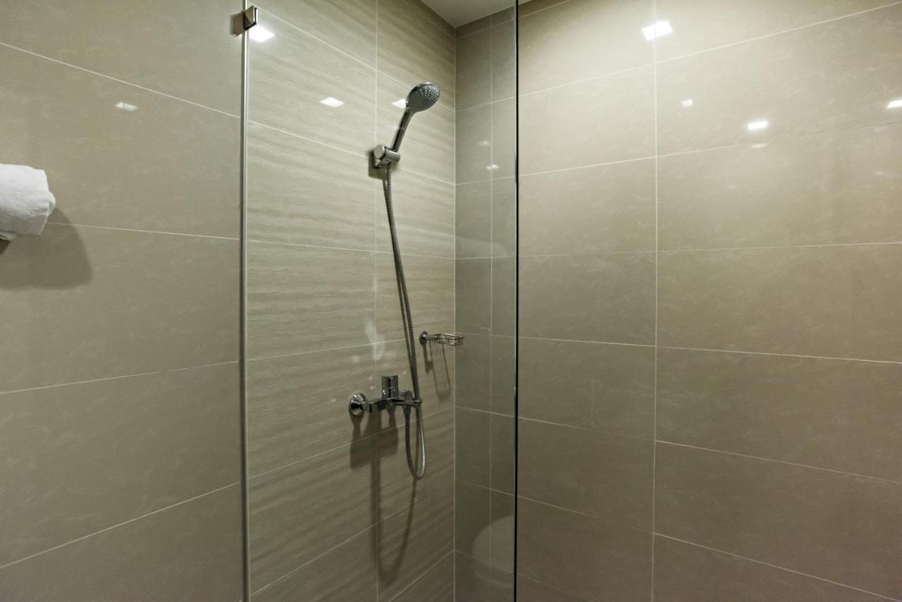 Aparthotel 1br In Uptown Bgc *