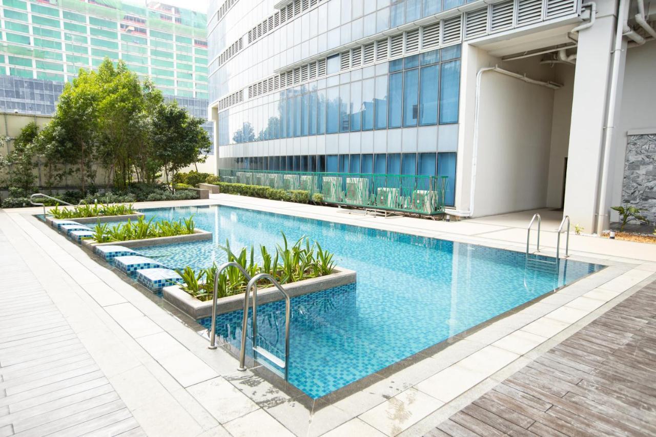1br In Uptown Bgc Manila
