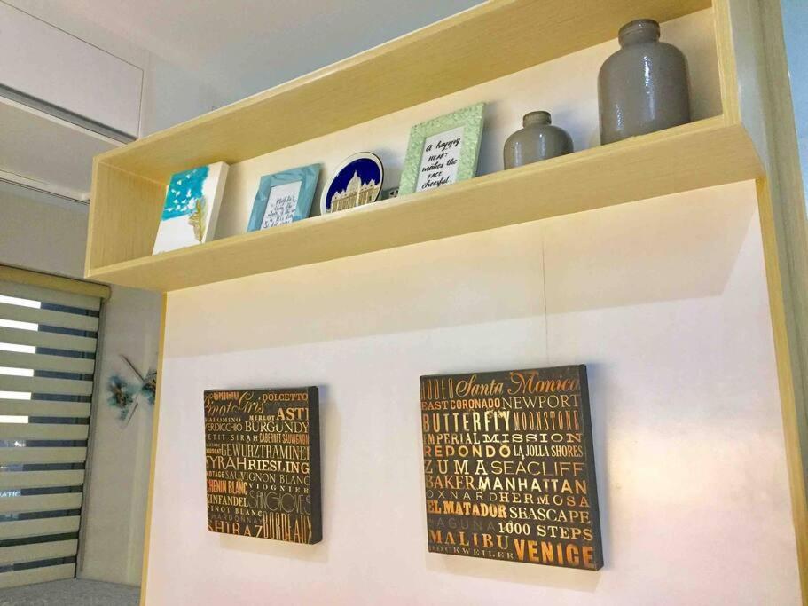 Modern Minimalist Unit Across Naia3 *