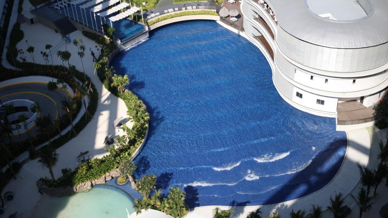 Residences In Azure Condominium Paranaque City Metro