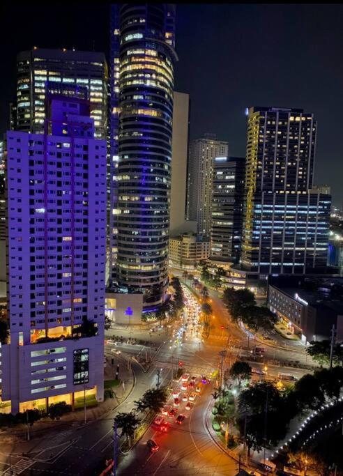New Cosy 1br Above Air Mall Walk To Ayala/buendia Apartment